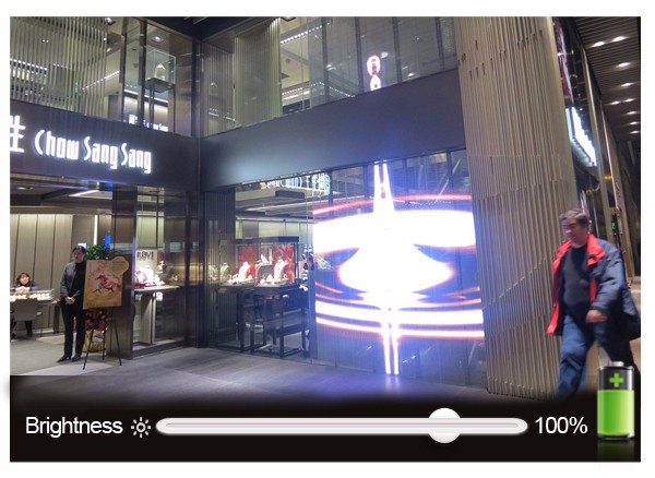 P10 подгоняло на открытом воздухе прозрачный экран дисплея приведенный 4